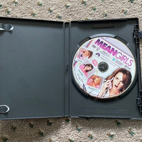 Mean Girls DVD - Picture 3 of 4